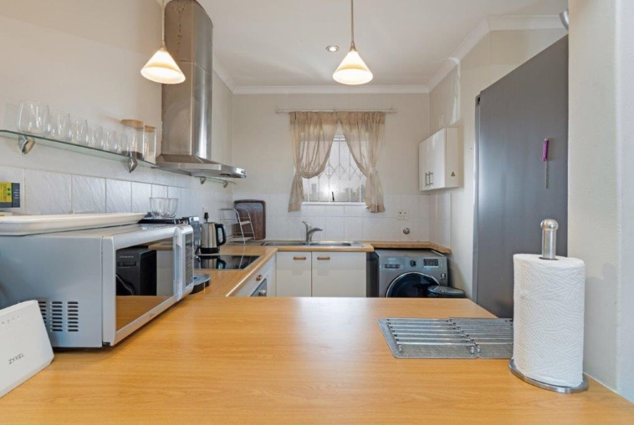 2 Bedroom Property for Sale in Milnerton Western Cape